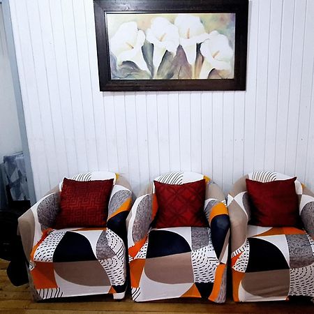 CASA completa em TORRES-RS - O MELHOR CUSTO BENEFICIO na mais bela praia Gaúcha - Cozinha - Banheiro - Ar condicionado - Smart TV 32 Android Apps Youtube - Netflix - Prime Vídeo e Wi-Fi - Estacionamento - Acomoda até 10 pessoas - Anfitriã Superhost n Torres Exterior foto