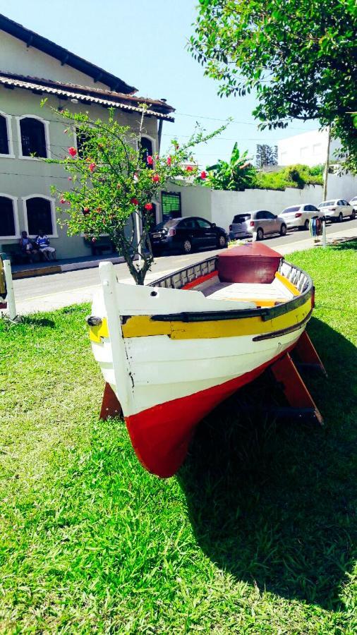 CASA completa em TORRES-RS - O MELHOR CUSTO BENEFICIO na mais bela praia Gaúcha - Cozinha - Banheiro - Ar condicionado - Smart TV 32 Android Apps Youtube - Netflix - Prime Vídeo e Wi-Fi - Estacionamento - Acomoda até 10 pessoas - Anfitriã Superhost n Torres Exterior foto
